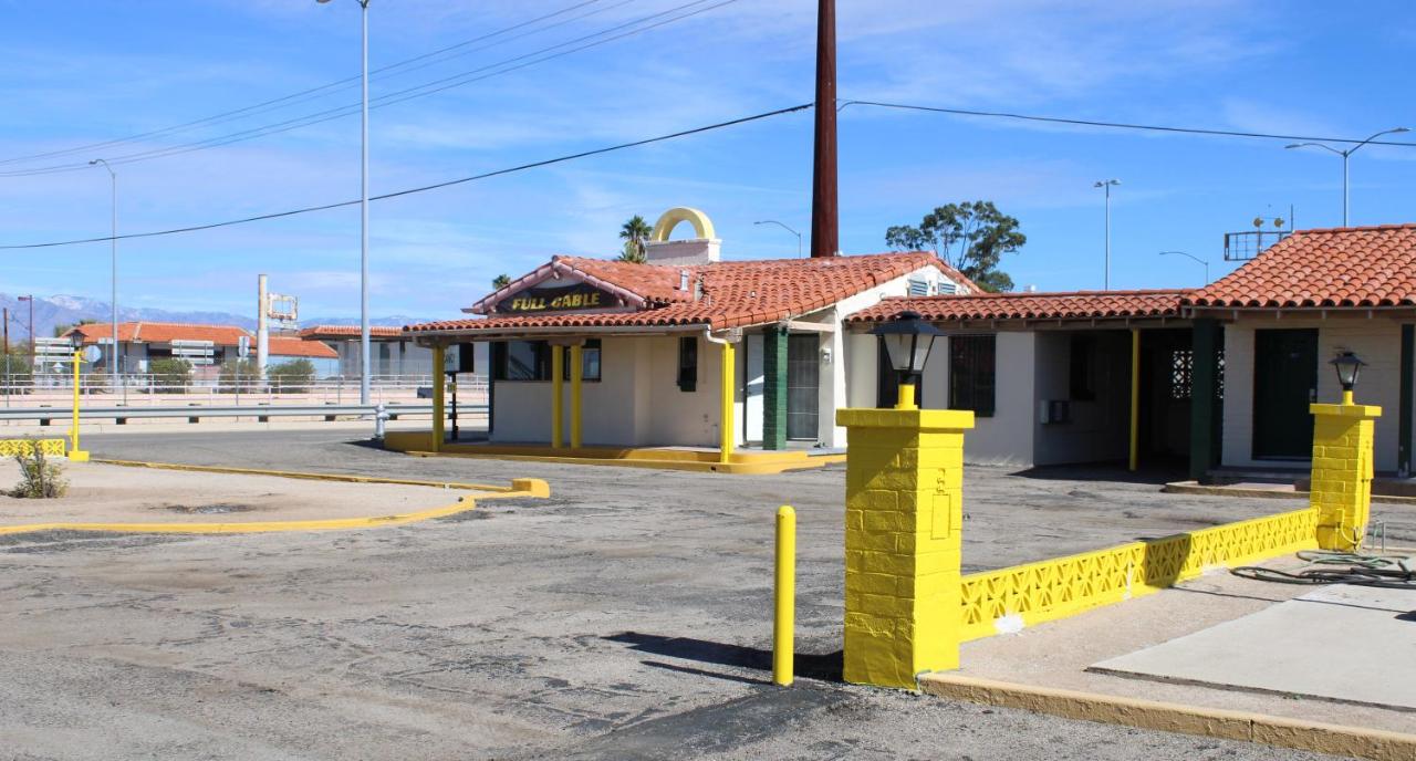 Economy Inn — photo 1