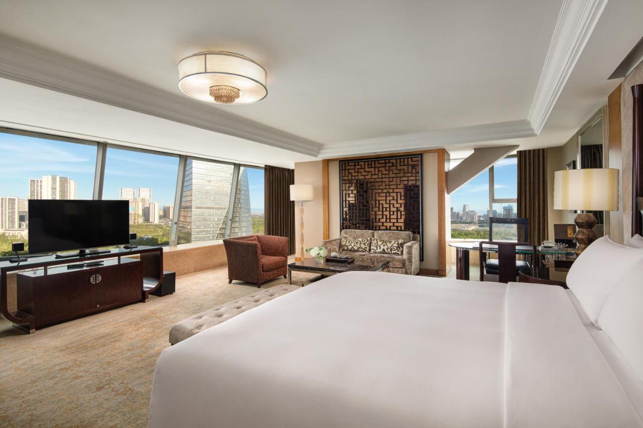 InterContinental Century City Chengdu, an IHG Hotel photo
