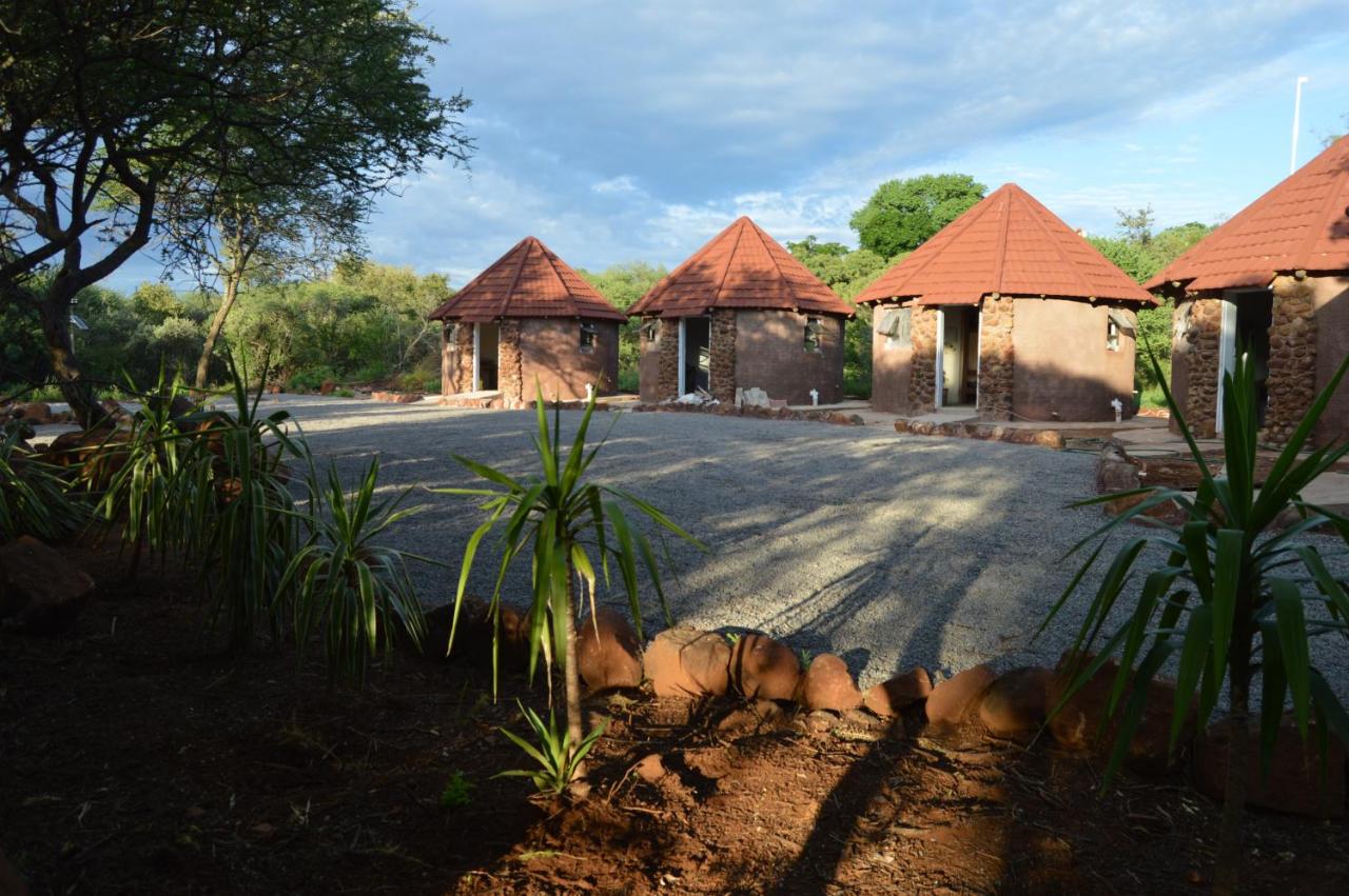 Crocodile Pools River Safaris Resort photo