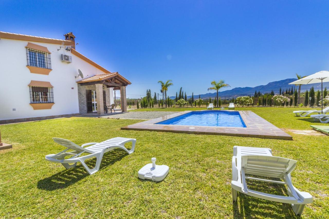 Cubos Casa Rural Blanca Paloma, Coín – Updated 2022 Prices