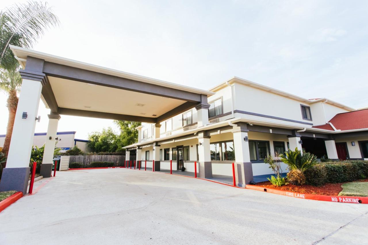 Palace Suites Motel — photo 9