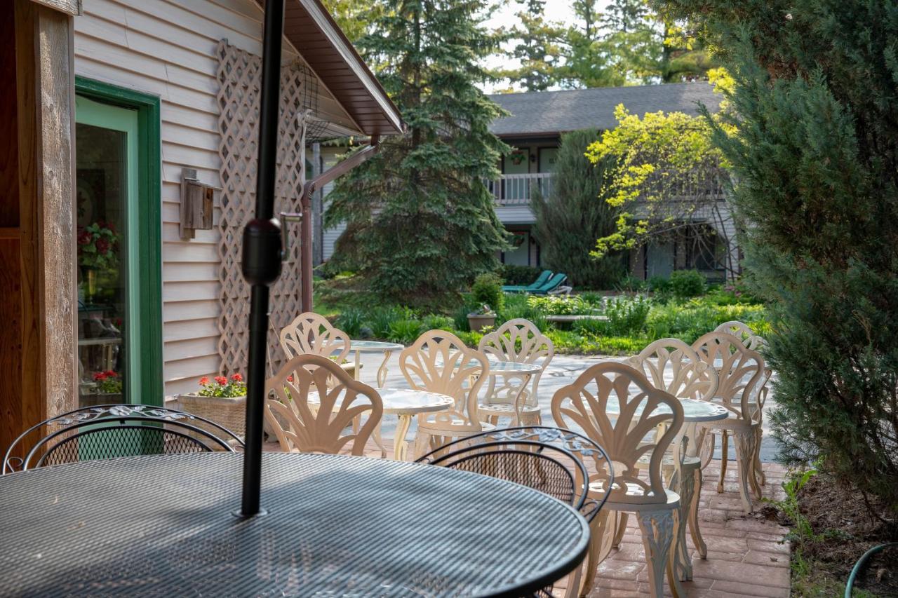Coachlite Inn — photo 18