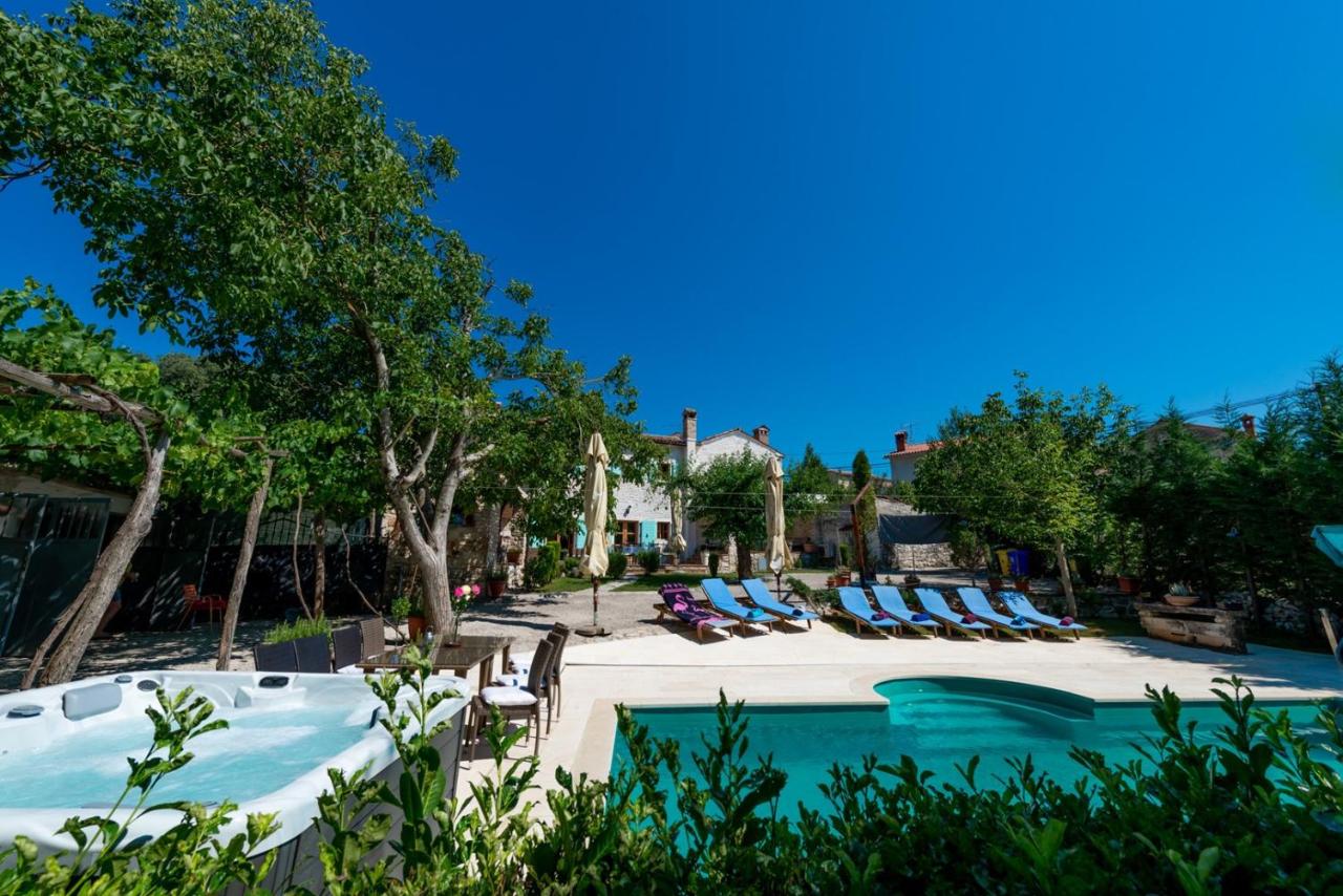 Five Stars Hotel