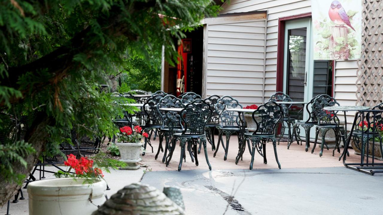 Coachlite Inn — photo 16