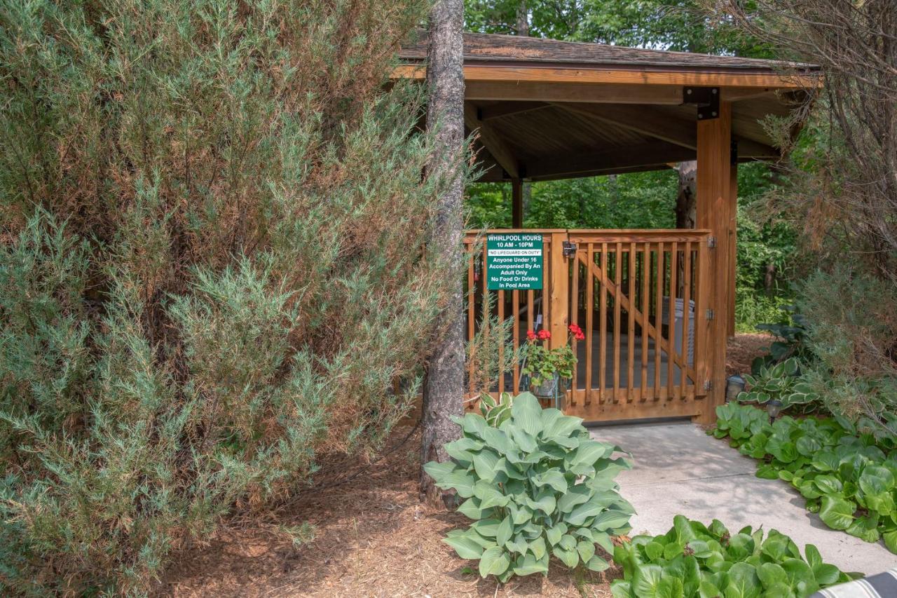 Coachlite Inn — photo 11