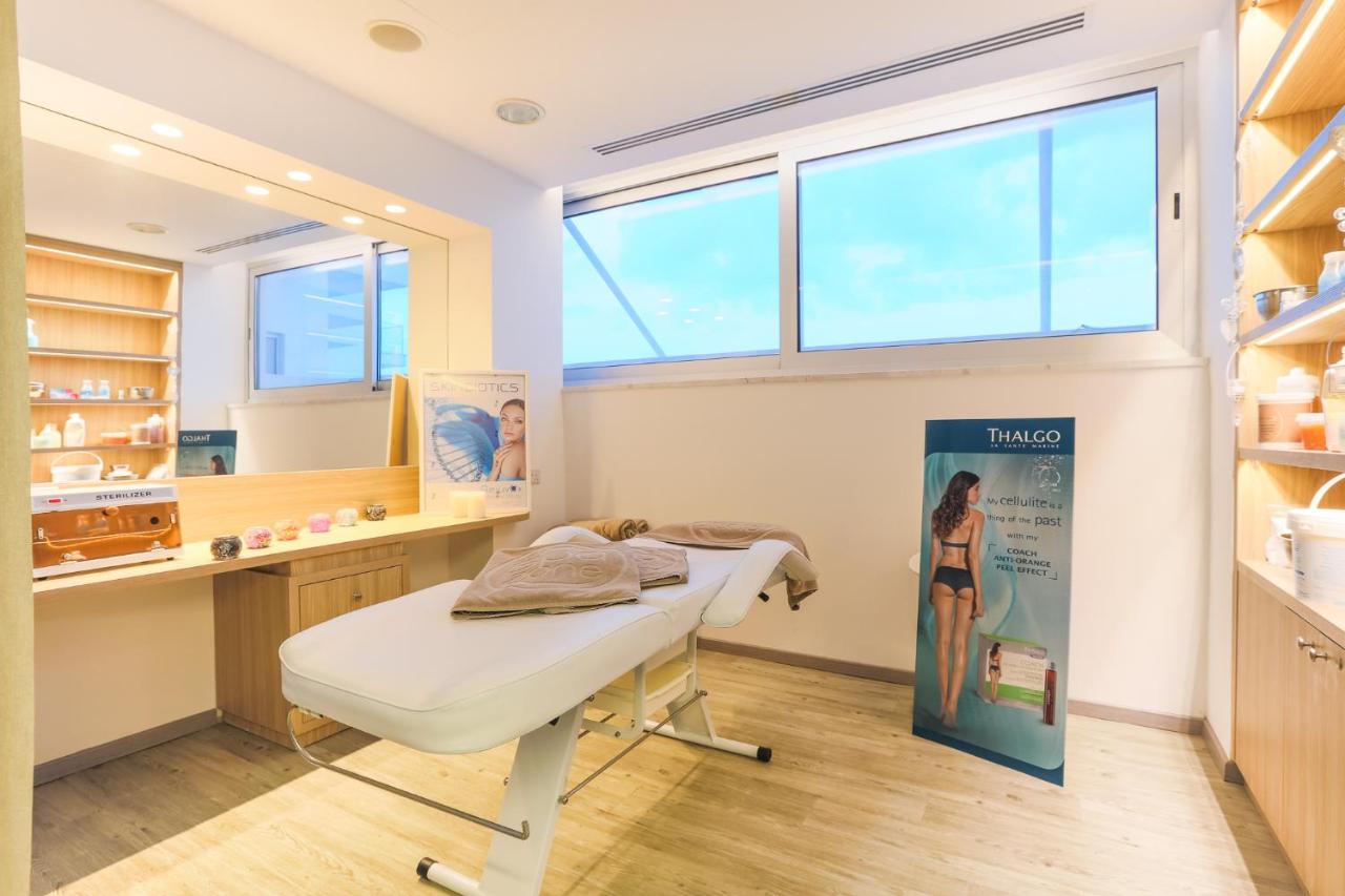 Vassos Nissi Plage Hotel & Spa photo