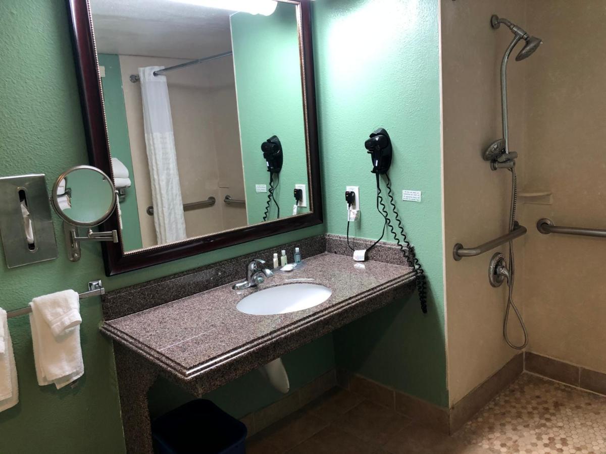 Florida Inn — photo 20