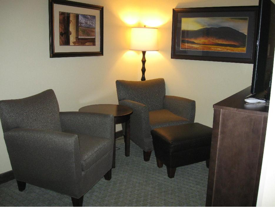 Little Missouri Inn & Suites Watford City — photo 22