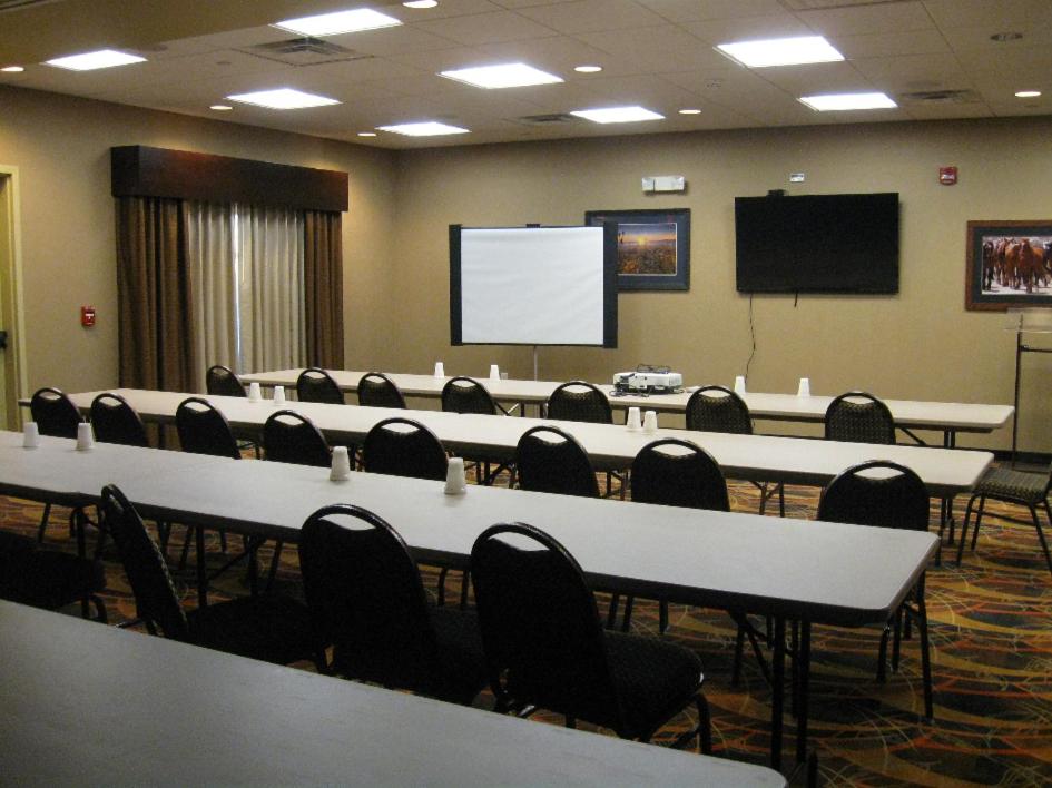 Little Missouri Inn & Suites Watford City — photo 6