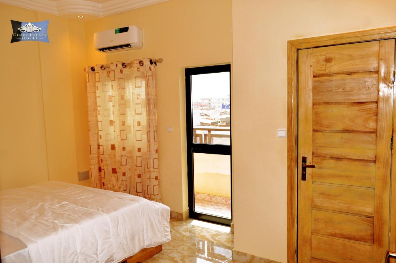 Glory Palace Hotel photo