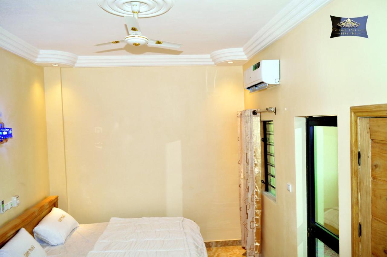 Glory Palace Hotel photo