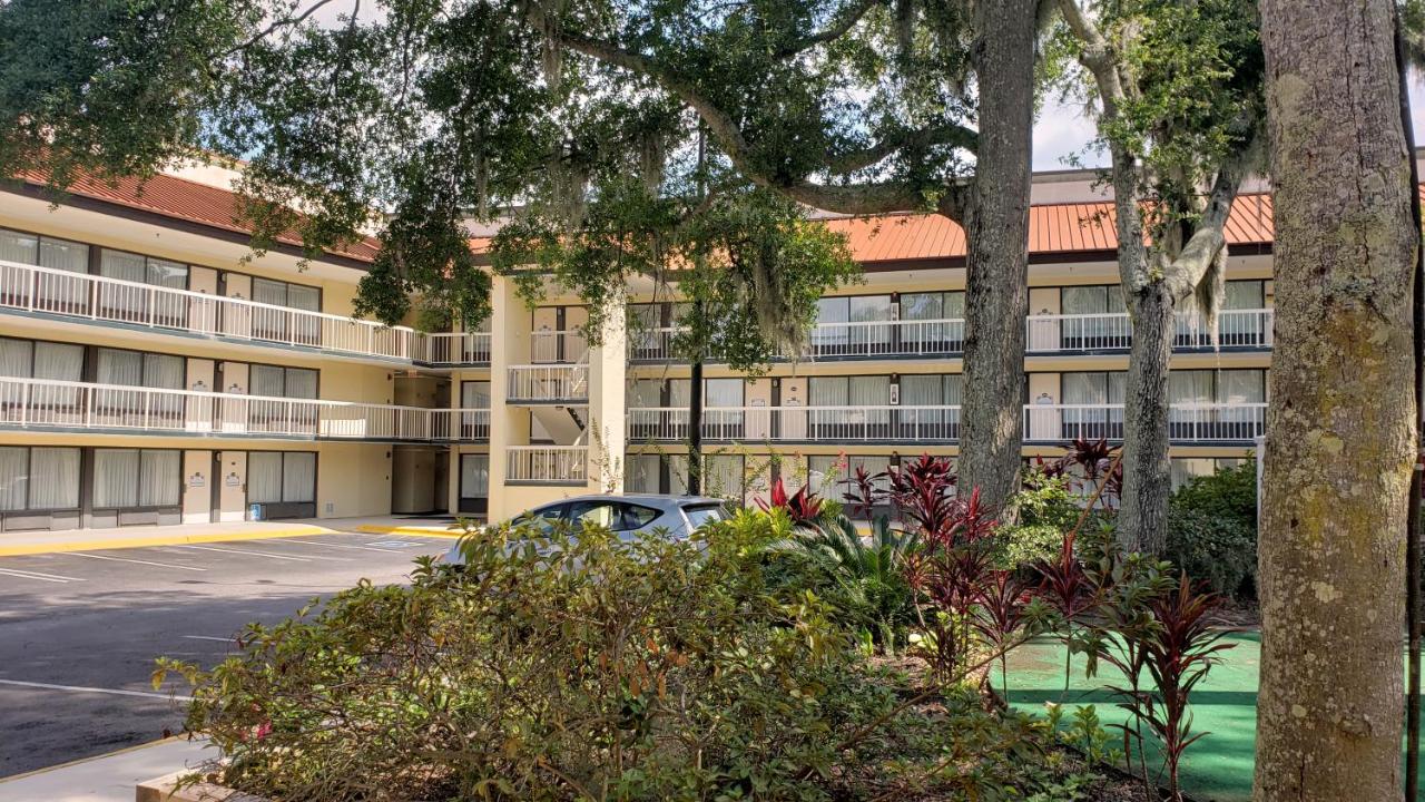 Simple Rewards Inn — photo 10