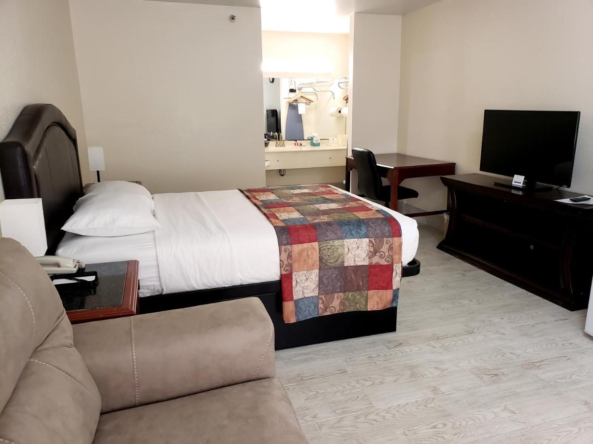 Simple Rewards Inn — photo 23