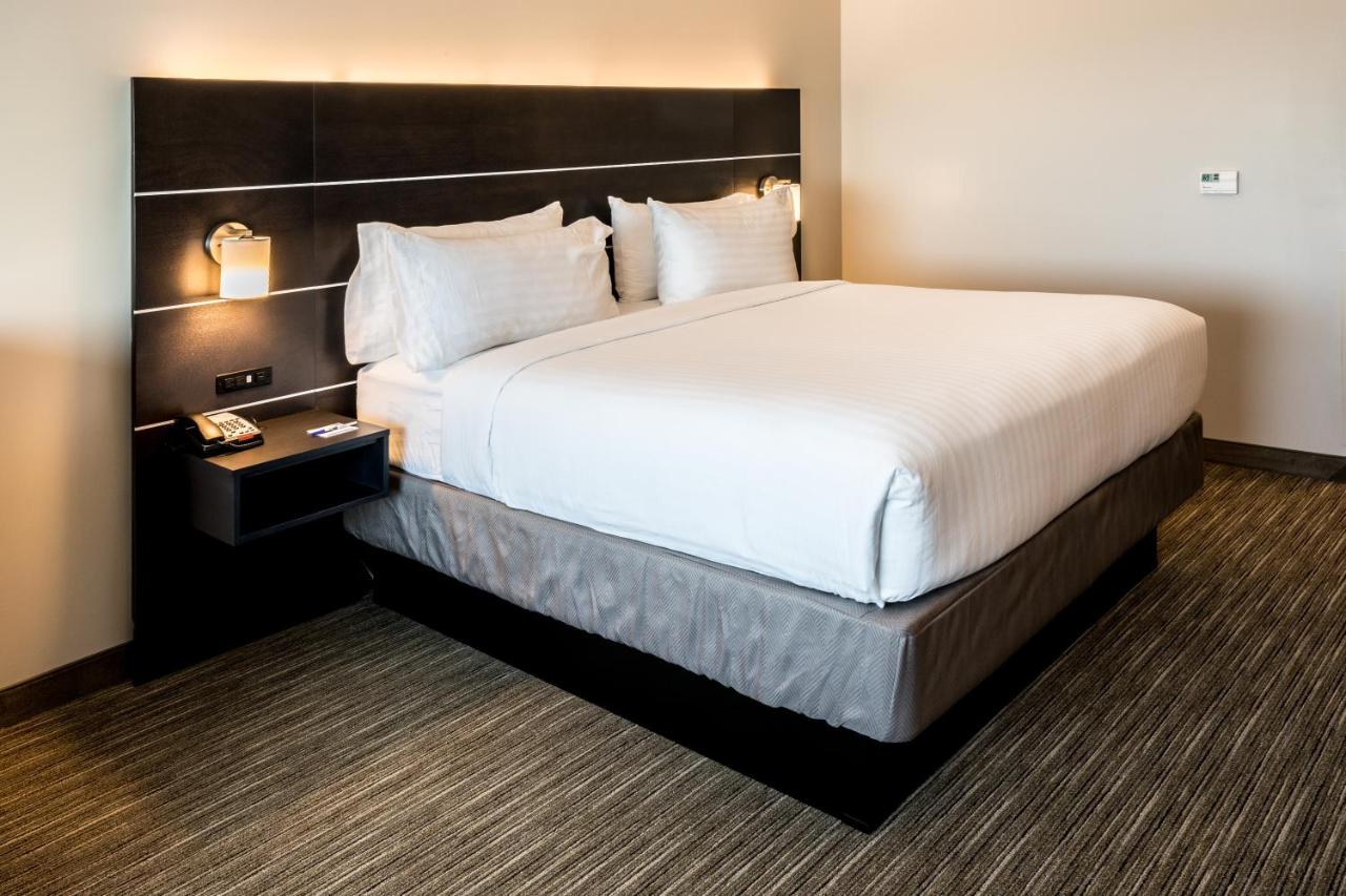 Deluxe Inn Lodging for Business & Workforce — photo 10