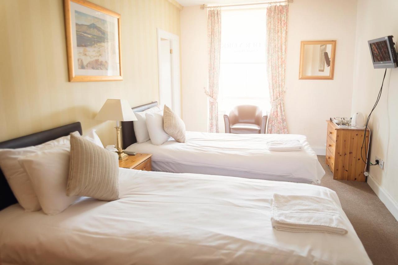 dónde alojarse en Edimburgo mejores hoteles donde dormir barato
