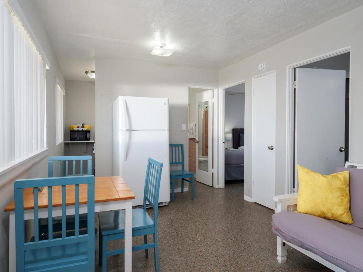South Beach Inn - Cocoa Beach — photo 15