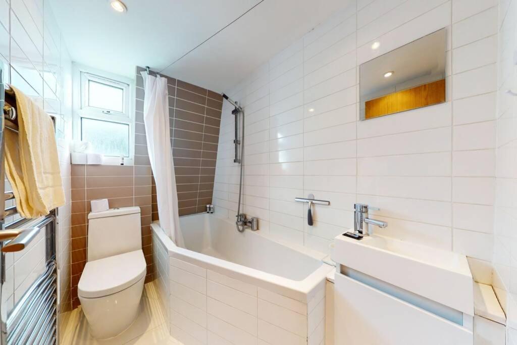 Amazing 1 Bed Flat 5 min to Edgware Road Station - 2