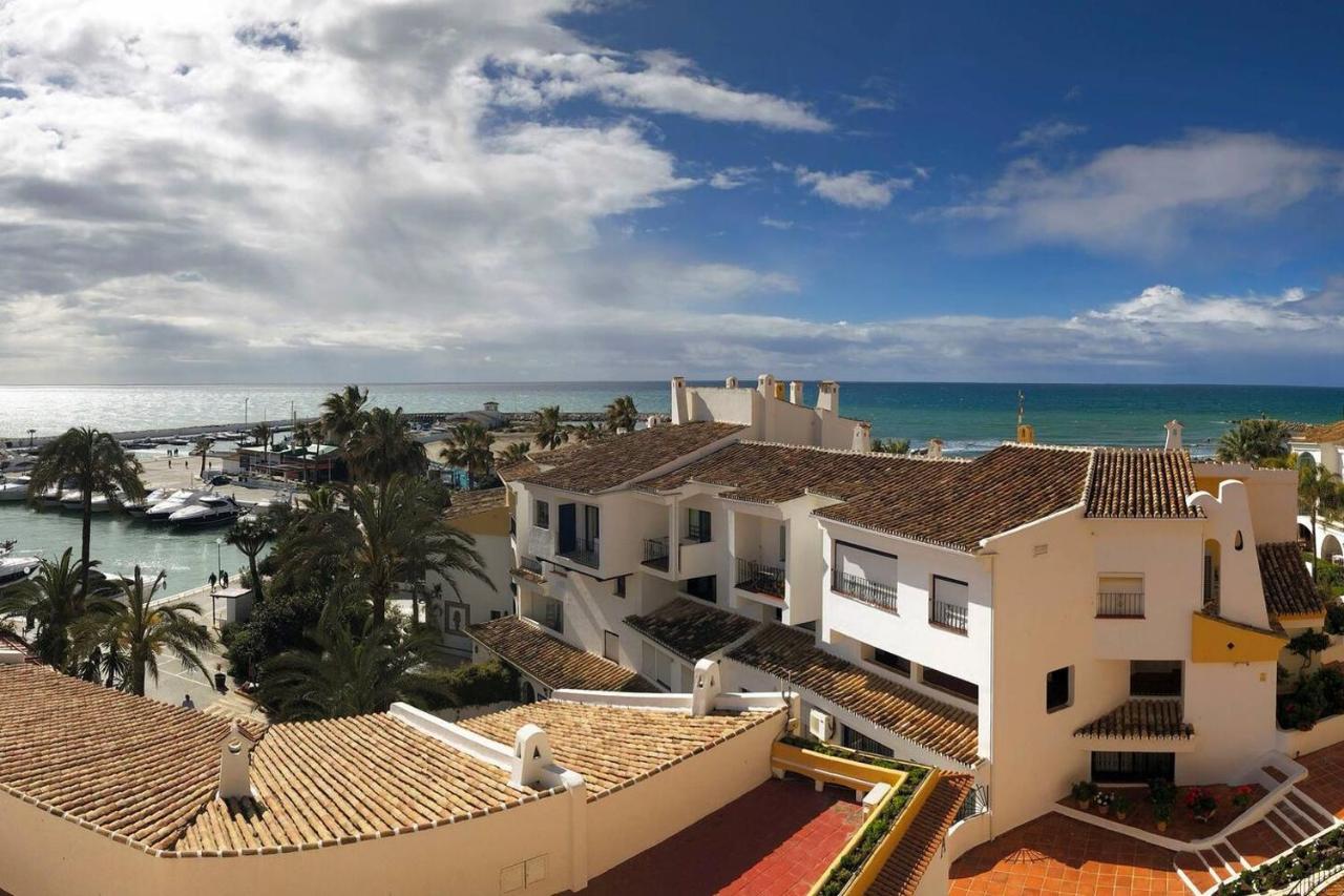 Apartment with secure underground parking, Marbella ...