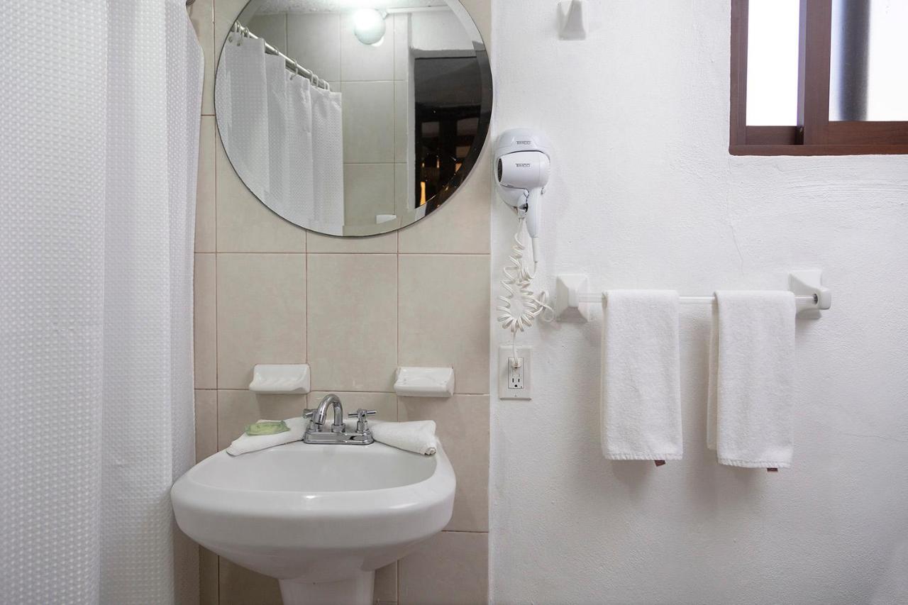 Hotel Amar Inn photo
