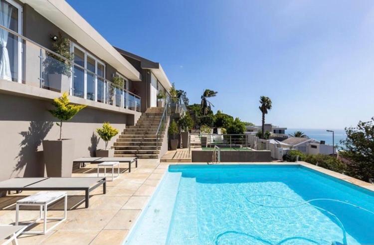 House Havana 6 Bedroom Villa, Camps Bay - 4