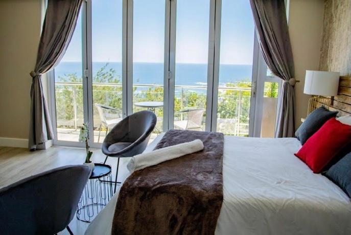 House Havana 6 Bedroom Villa, Camps Bay - 2