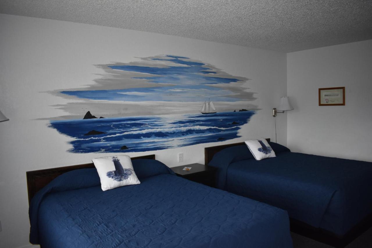 Lighthouse Cove Inn — photo 19