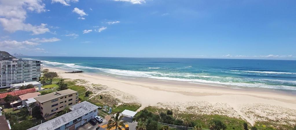 19th Avenue on the Beach photo