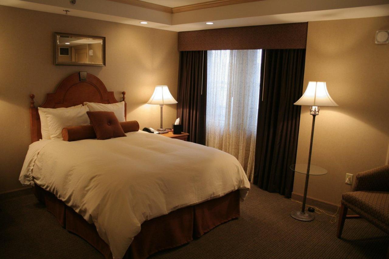 アンバサダー ホテル ミルウォーキー 21年 最新料金