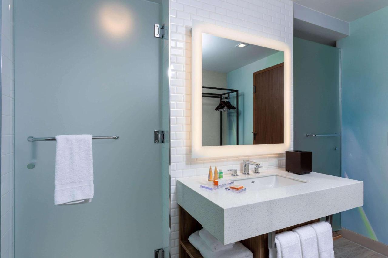 Wyndham Garden Miami International Airport - 4