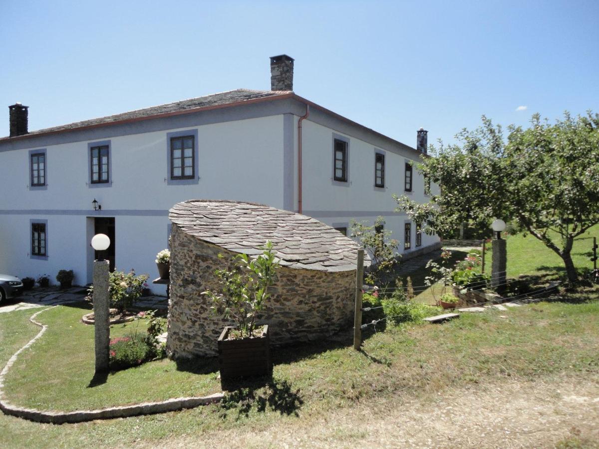Casa Rural Vila Pomar, Santalla de Vilaosende – Updated 2022 ...