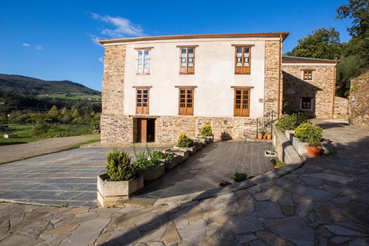 Casa rural La Casona de Amaido (España San Tirso de Abres ...