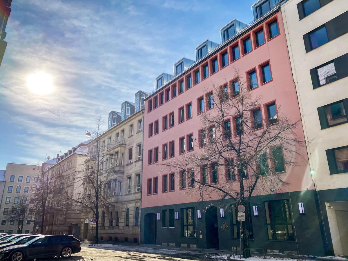 30  Apartments across the street from usd for Bedroom