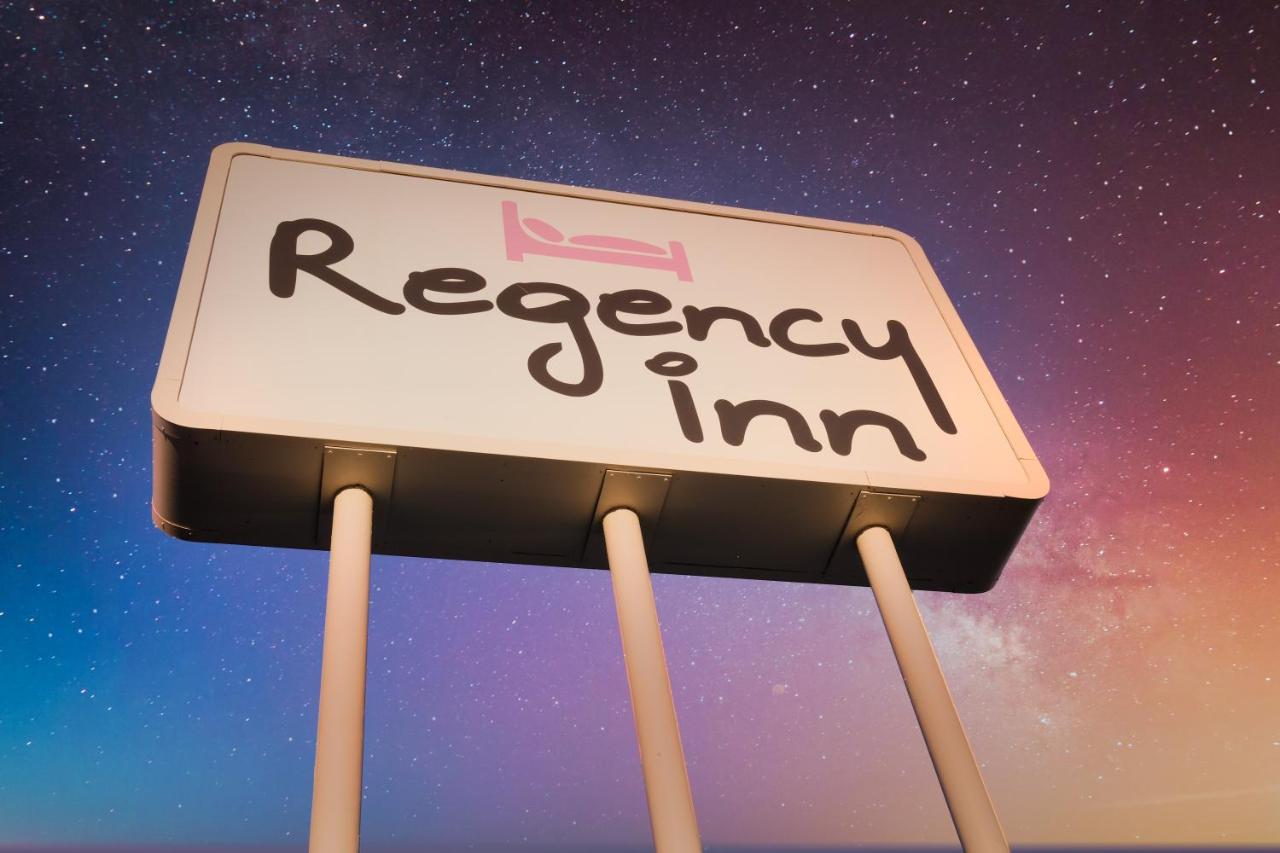 Regency Inn — photo 19