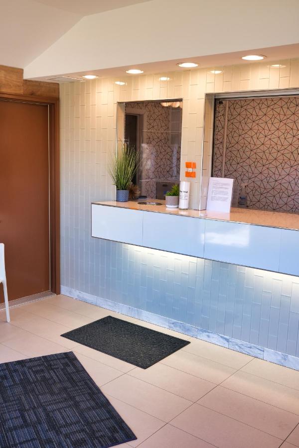 Regency Inn — photo 7