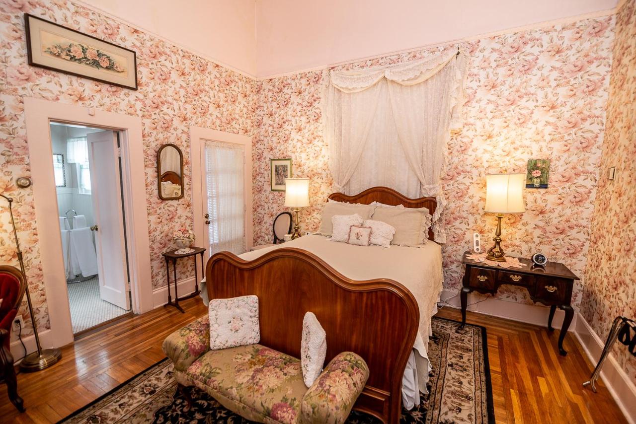 The Blenman Inn — photo 24