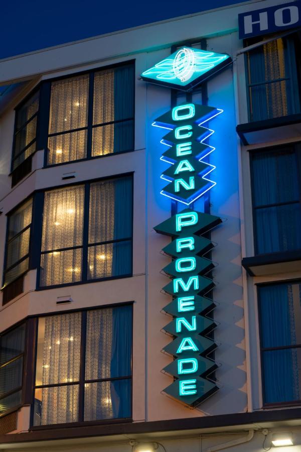 Ocean Promenade Hotel photo