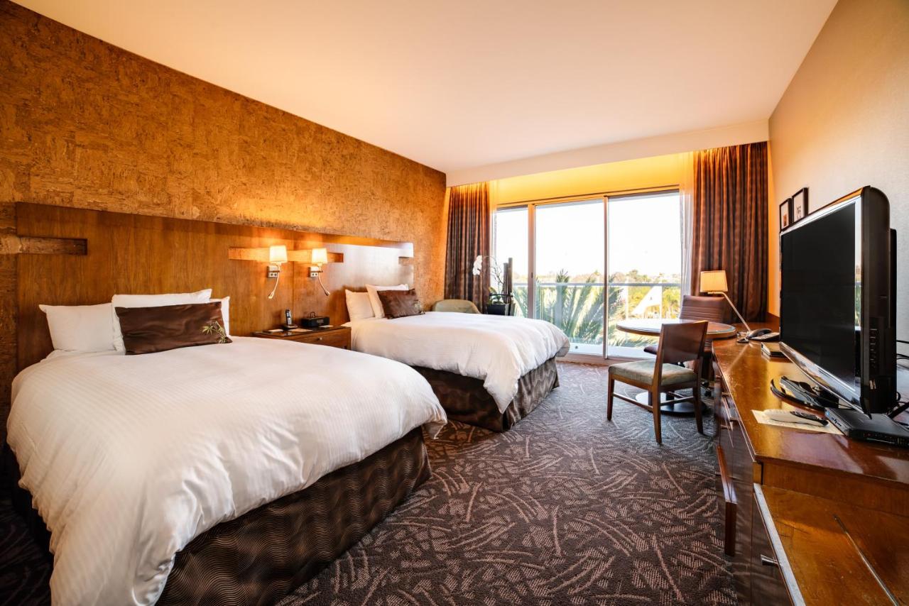 Miyako Hybrid Hotel Torrance — photo 18