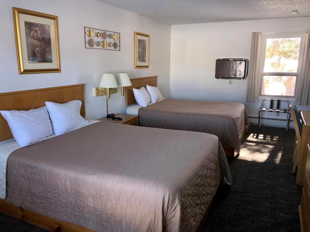 Budget Host Inn — photo 9