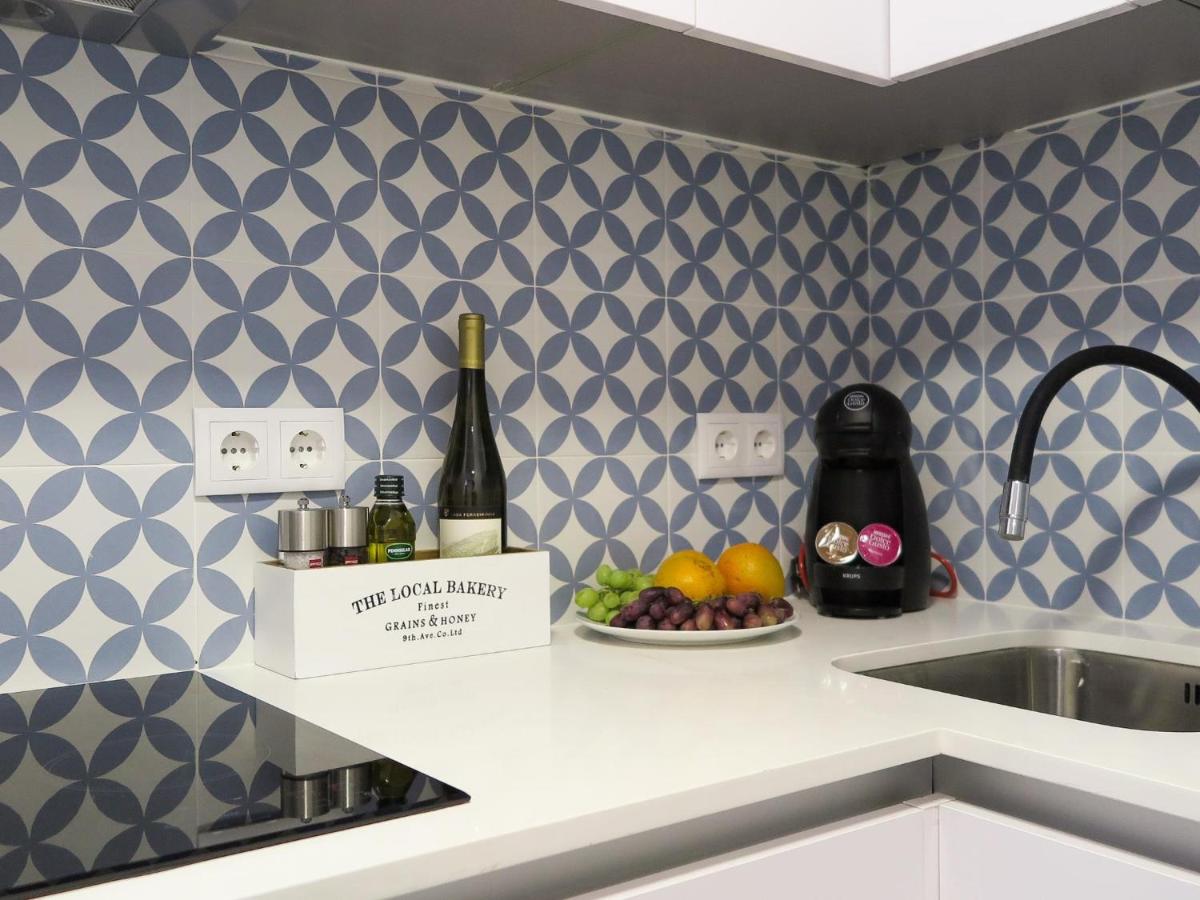 Liberdade stylish apt with balcony - 3