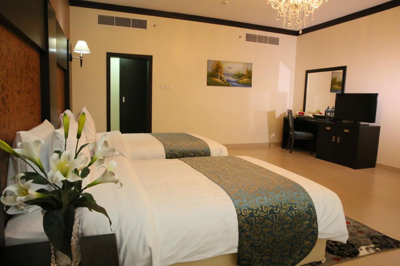 Royal Phoenicia Hotel photo