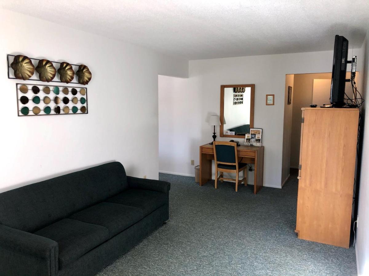 Budget Host Inn — photo 4