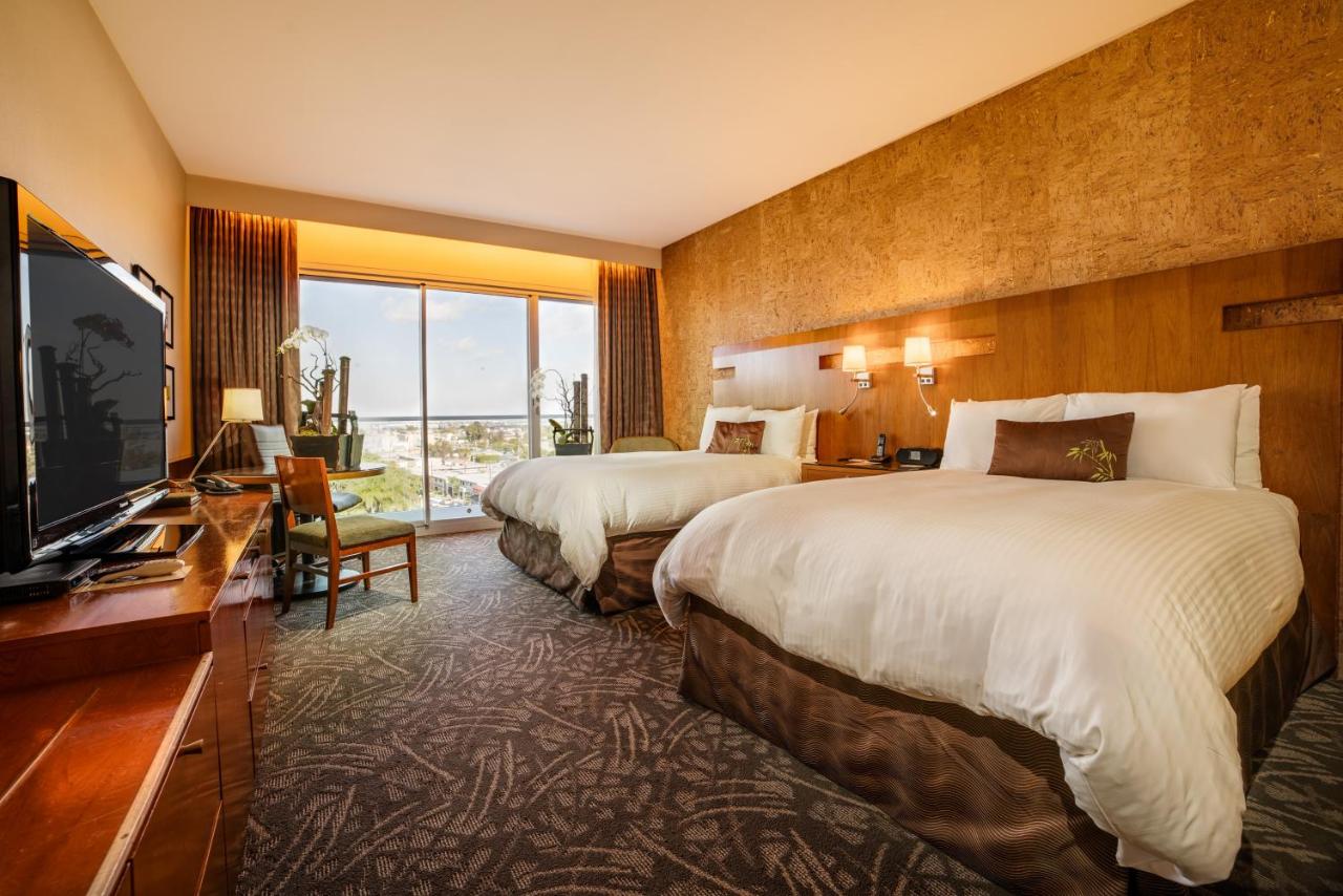 Miyako Hybrid Hotel Torrance — photo 23