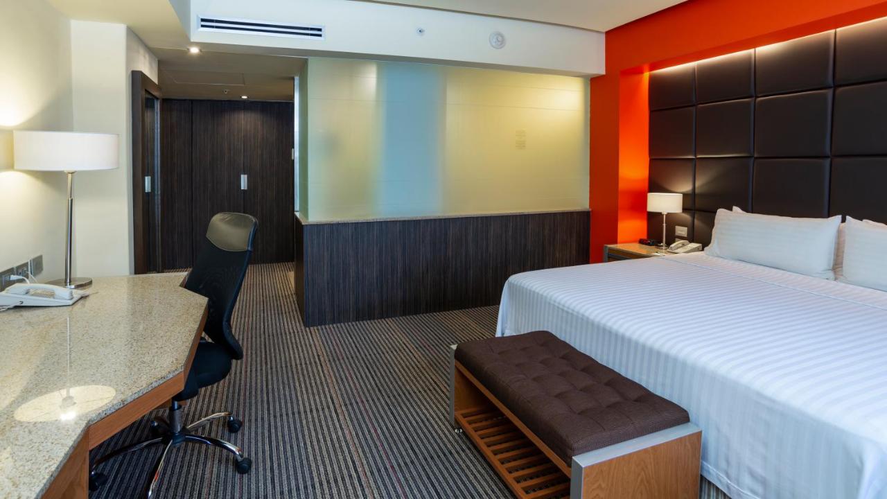 Holiday Inn Mexico City-Plaza Universidad by IHG - 2