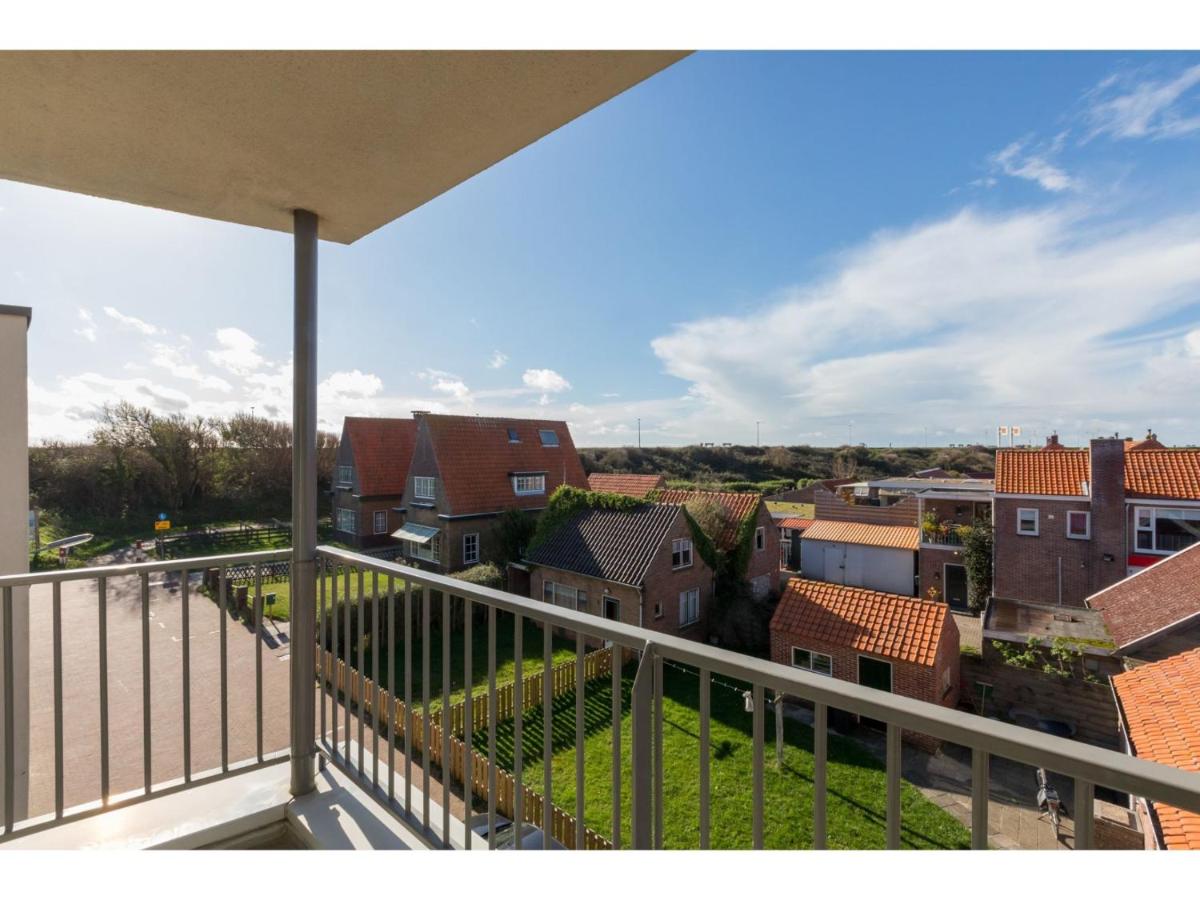 Attractive apartment in the center and at the bottom of the Zoutelande dunes photo