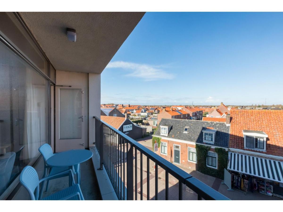 Attractive apartment in the center and at the bottom of the Zoutelande dunes photo