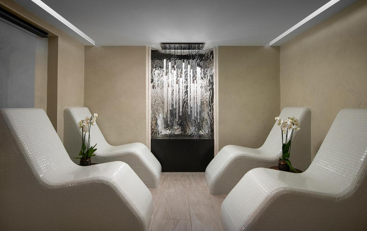 Hyatt Regency Sofia photo