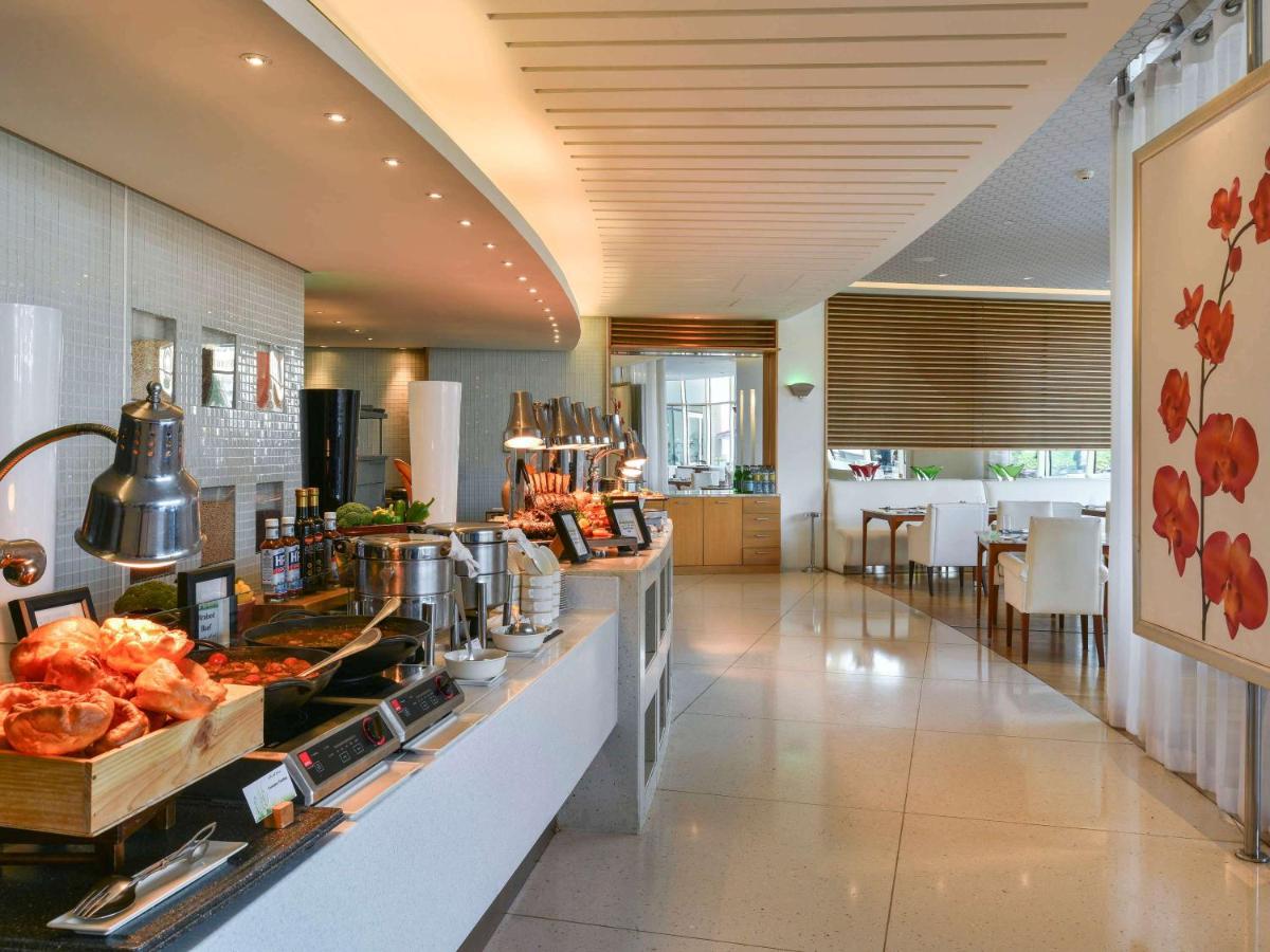 Raffles Dubai photo
