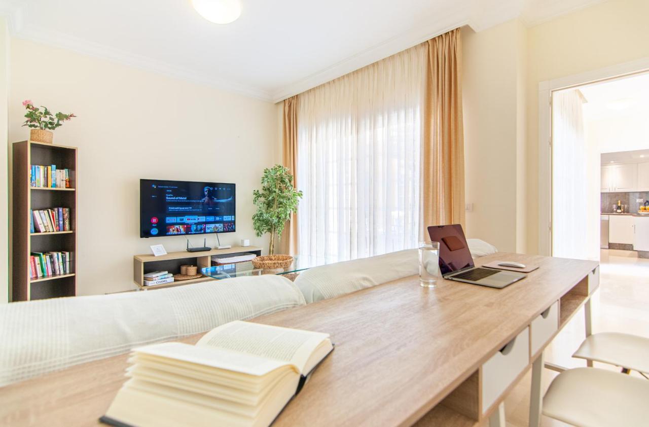 Luxury 3 bedroom apartment with sea (Spanje Adeje) - Booking.com