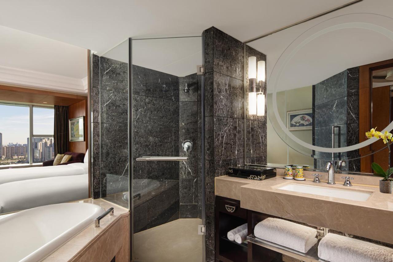 InterContinental Century City Chengdu, an IHG Hotel photo