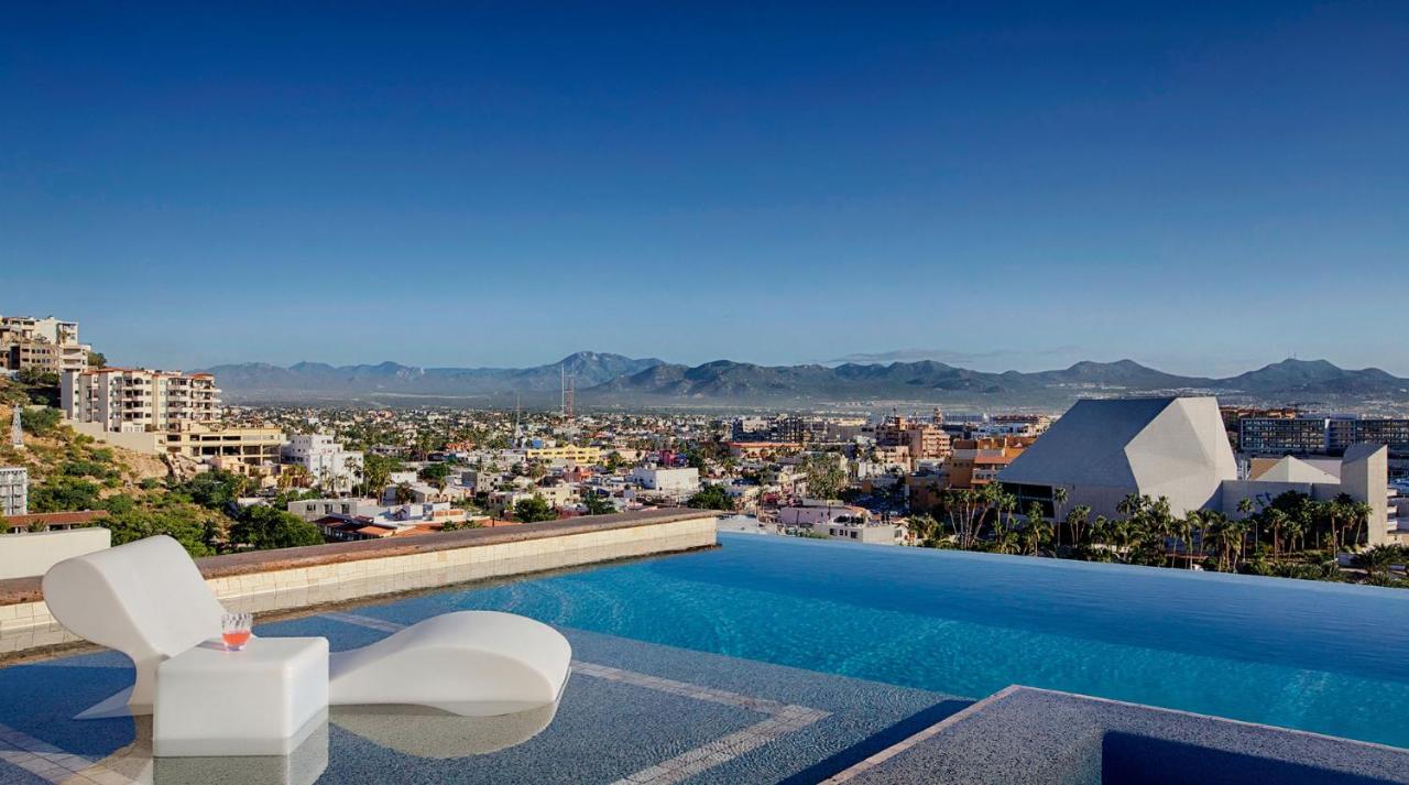 Contemporary Villa with Butler, BIG Marina & Ocean Views Walking Distance to Downtown photo